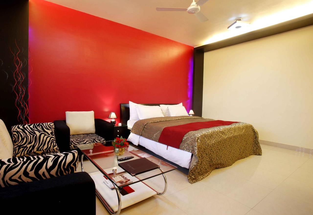 Shivoy Hotel Gorakhpur Exterior foto